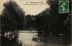 Le Perreux-Bry La Marne a l'Ile d'Amour Le Castelet