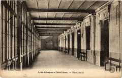 Lycée de Garcons de Saint-Etienne Vestibule à Saint-Étienne