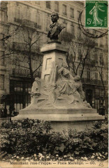 Saint-Etienne Place Marengo. Monument Jose Frappa à Saint-Étienne