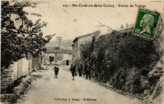 Sainte-Croix-en-Jarez Entrée du Village à Sainte-Croix-en-Jarez