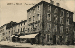 Carte postale ancienne Place de l'Eglise
                                                                     à Usson-en-Forez
                                