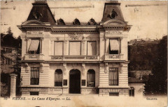 Vienne - La Caisse d'Epargne à Vienne