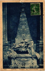 Vienne - Tombeau des ARCHEVEQUEs à Vienne