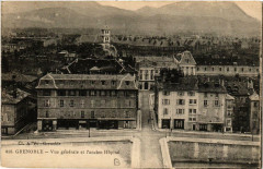 Grenoble - Vue générale et l'ancien Hopital à Grenoble