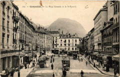 Grenoble La Place Grenette et le Saint-Eynard à Grenoble