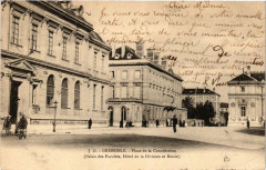 Grenoble Place de la Constitution à Grenoble