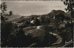 L'Arrivee a Prelles et le Mont de l'Huile