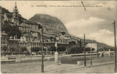 Grenoble L'Isere au Quai Perriere Sainte-Marie d'en-Haut à Grenoble