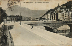 Grenoble Les Quais et le Moucherotte à Grenoble
