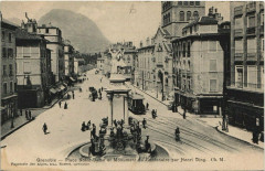 Grenoble Place N.-D. et Monument du Centenaire à Grenoble