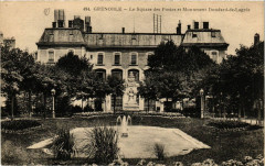 Grenoble - Le Square des Postes et Mon. Doudard-de-Lagrée à Grenoble
