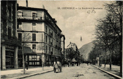 Grenoble - Le Boulevard Gambetta à Grenoble