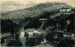 Dauphiné - Uriage-les-Bains - Au fond le sommet de Chamechaude