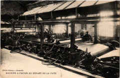 Machine a papier au départ de la pate
