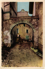 Perouges Vieille Porte d'en bas à Pérouges