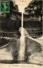 Pyrimont - Cascade de la Vezeronce
