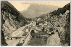 Salins pres Moutiers Vue generale à Moûtiers