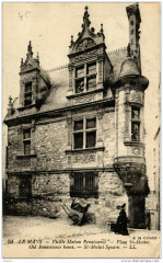 Le Mans Vieille Maison Renaissance Place Saint-Michel