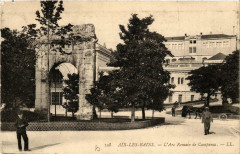 Aix-les-Bains L'Arc Romain de Campanas à Aix-les-Bains