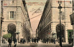 Chambery - Rue de Boigne. Les Portiques à Chambéry