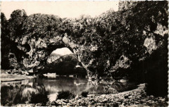 Vallon - Le Pont d'Arc