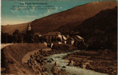 Env. de Barcelonnette Uvernet Vue générale à Barcelonnette