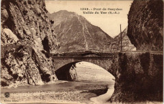 Pont de Gueydan Vallée du Var -
													04 Alpes de Hautes Provence
												
