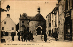 Saint-Servan - La Place Saint-Pierre