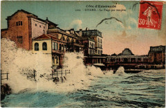 Dinard - La Plage par tempete à Dinard