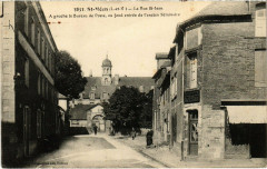 La Rue Saint-Jean - A gauche le Bureau de Poste