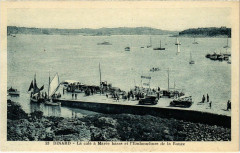 Dinard- La Cale a maree basse ,Embouchure de la Rance France à Dinard