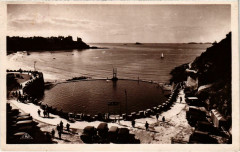 Dinard- La Piscine et la Pointe de la Malouine France à Dinard