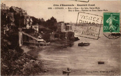 Dinard- Bric a Brac, Au loin, Saint Malo France à Dinard