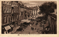 Saint-Malo - Place Chateaubriand à Saint-Malo