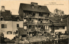Rennes - Le Chateau Branlant au Pont-Saint-Martin à Rennes
