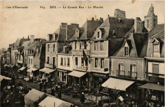 Cote d'Emeraude - Dol- La Grande Rue - Le Marché