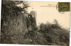 Hede-Une Allée des Remparts