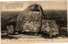Dol-La Pierre dite du Pied de Saint-Michel
