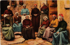 Le Puy-Velay - Les differentes coiffes du Velay - Folklore