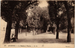 Auxerre - Le Boulevard Vauban à Auxerre