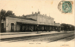 Cravant - La Gare