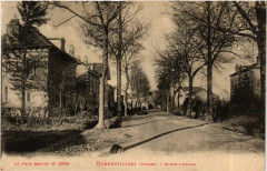 Carte postale ancienne Route d'Epinal
                                                                     à Rambervillers
                                