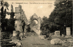 Longpont Vue intérieure des ruines de l'Abbaye à Longpont