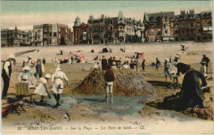 Mers-les-Bains Sur la Plage Forts de Sable à Mers-les-Bains