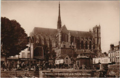 La Cathédrale Amiens Le Marché sur l'eau à Amiens