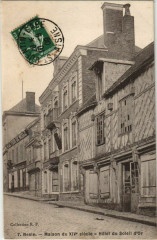 Nesle Maison Hotel du Soleil d'Or à Nesle