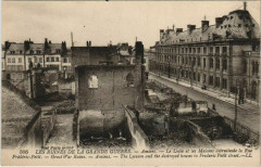Guerre Military Amiens Le Lycée et les Maisons détruites à Amiens