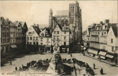 Abbeville Place de l'Amiral-Courbet à Abbeville