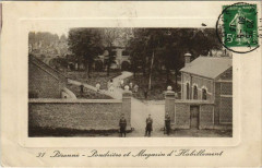 Peronne - Poudriere et Magasin d'Habillement à Péronne