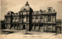 Amiens - Le Musée de Picardie à Amiens